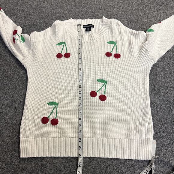 CYNTHIA ROWLEY Women’s Medium Crewneck Cherry Embroidered Pullover White Sweater - Picture 4 of 6